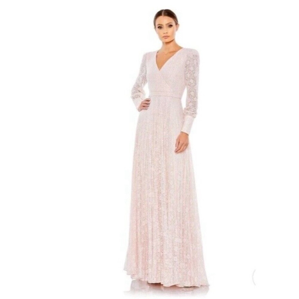 NWT Mac Duggal 93679D Beaded
Lace Long Sleeve Wrap Over Gown Sz 20 $798